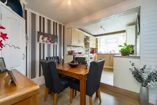 33 Larkfield RoadImage 5