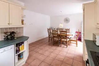 119 Abbey ParkImage 13