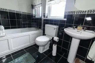 119 Abbey ParkImage 15