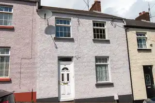 Image 1 for 10 Stream Street