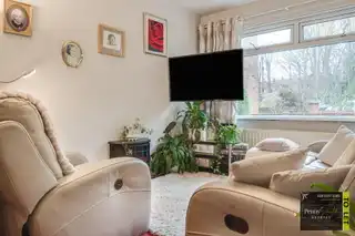 7 Fruithill ParkImage 9
