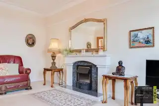 10 Hazeldene DriveImage 7