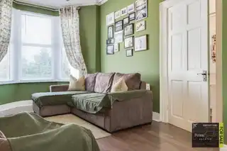 31 Dufferin AvenueImage 7