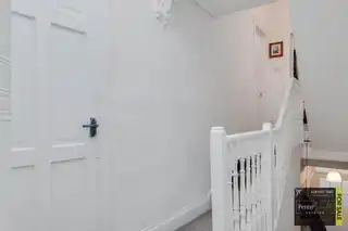 31 Dufferin AvenueImage 19