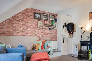 31 Dufferin AvenueImage 39
