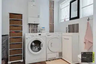 31 Dufferin AvenueImage 17