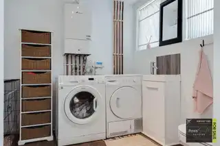 31 Dufferin AvenueImage 18