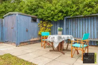 6 Springwell GardensImage 30