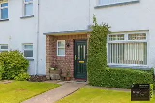 9 Craigantlet CottagesImage 3