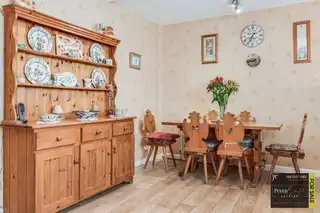 9 Craigantlet CottagesImage 11