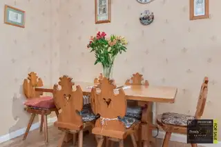 9 Craigantlet CottagesImage 12