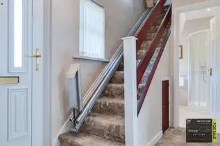 9 Craigantlet CottagesImage 5
