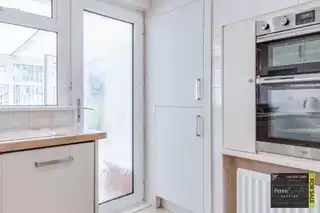 3 Seymour AvenueImage 16