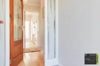 3 Seymour AvenueImage 3