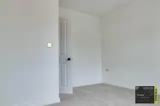 10 Park DriveImage 39