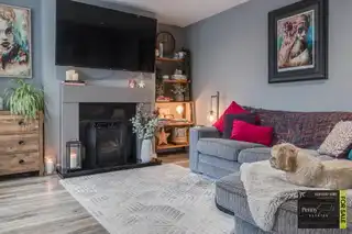 5 Woodford GrangeImage 5