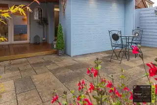 5 Woodford GrangeImage 22