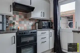 34 Inglewood ParkImage 12