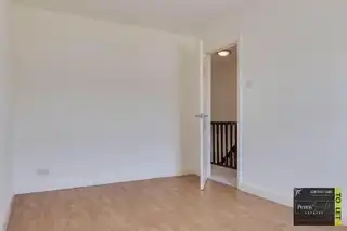 31 Regency SquareImage 29