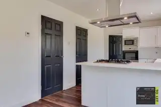 31 Regency SquareImage 13