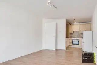 21 Clarence HouseImage 11