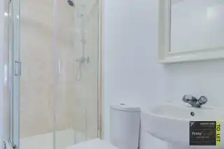 21 Clarence HouseImage 17