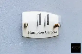 11 Hampton GardensImage 3