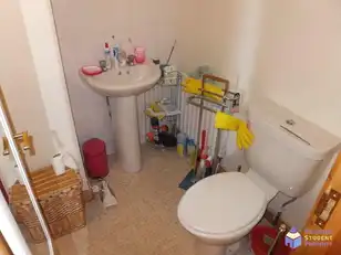 2 139 University AvenueImage 11