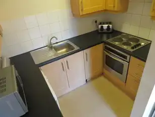 3 20 Wolesley StreetImage 4