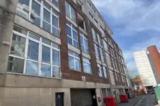 Apt 3 Shaftesbury CourtImage 2