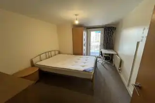 Apt 3 Shaftesbury CourtImage 9