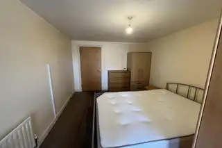 Apt 3 Shaftesbury CourtImage 10