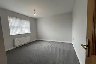 30 Thornberry AvenueImage 18