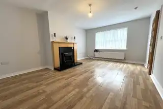 30 Thornberry AvenueImage 5