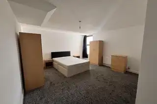 Apt 19 147-153 KingswayImage 15