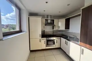 Apt 19 147-153 KingswayImage 7