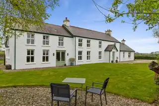 Image 1 for 8 Kilmoyle Road
