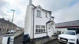 Image 1 for 1 Knockmore Road