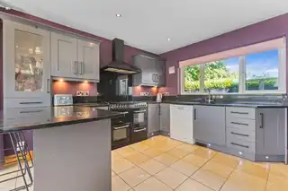100A Lodge RoadImage 12