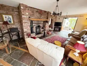 48 Freehall RoadImage 9