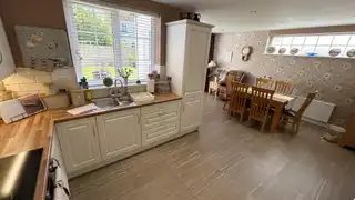 15 Beech Tree GroveImage 7