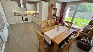 15 Beech Tree GroveImage 6