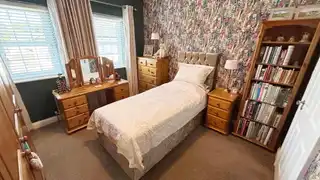 15 Beech Tree GroveImage 14