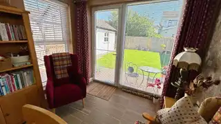 15 Beech Tree GroveImage 9
