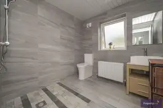 2 Edenaveys RoadImage 12