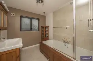 22 ThornleighImage 13