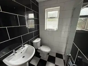 32 Desart Lane GardensImage 14