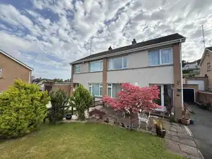 Image 1 for 21 Langs Crescent