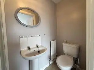 18 Bramley CourtImage 8
