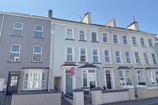 Image 1 for Flat 2 64 Causeway Street